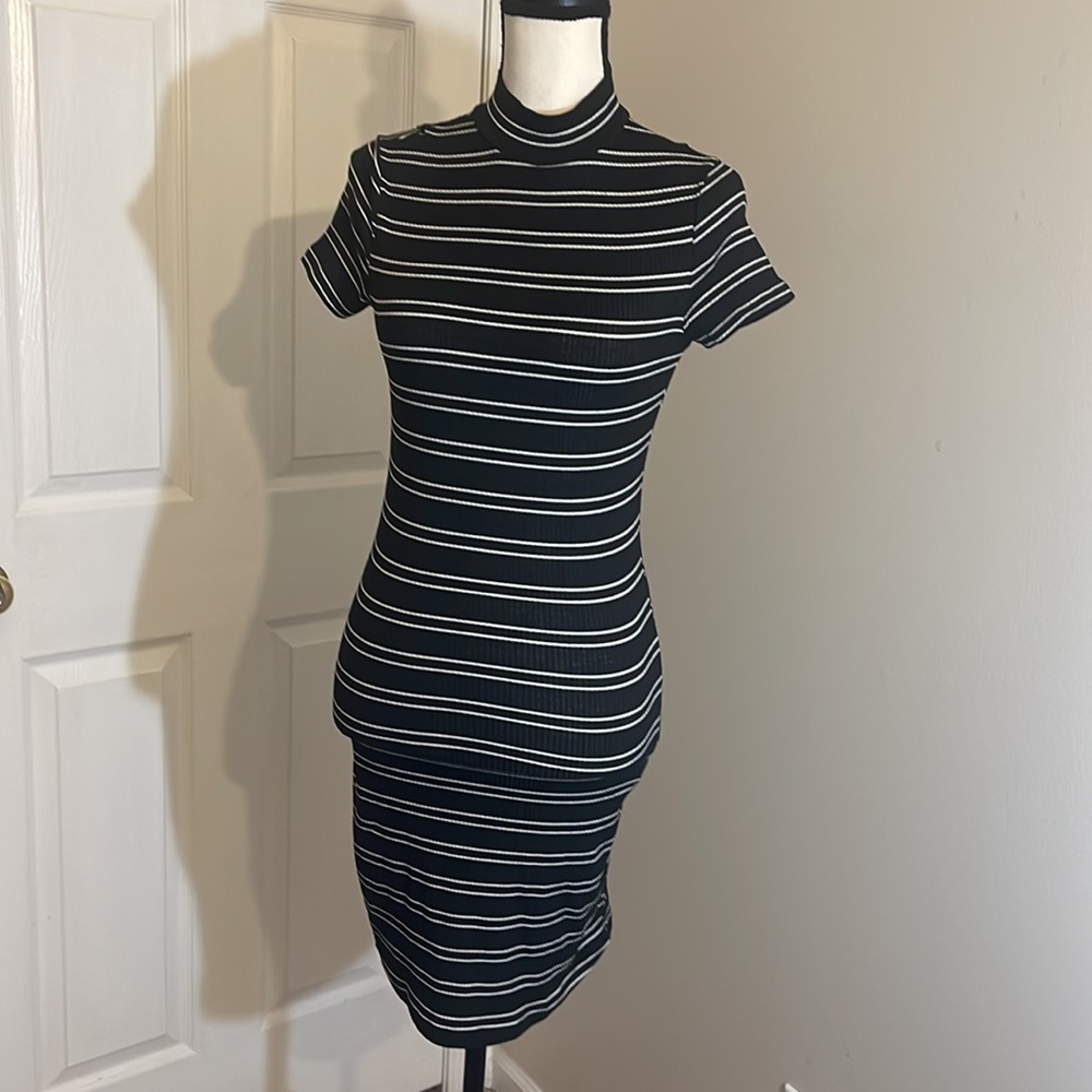 Forever21 stretch Dress